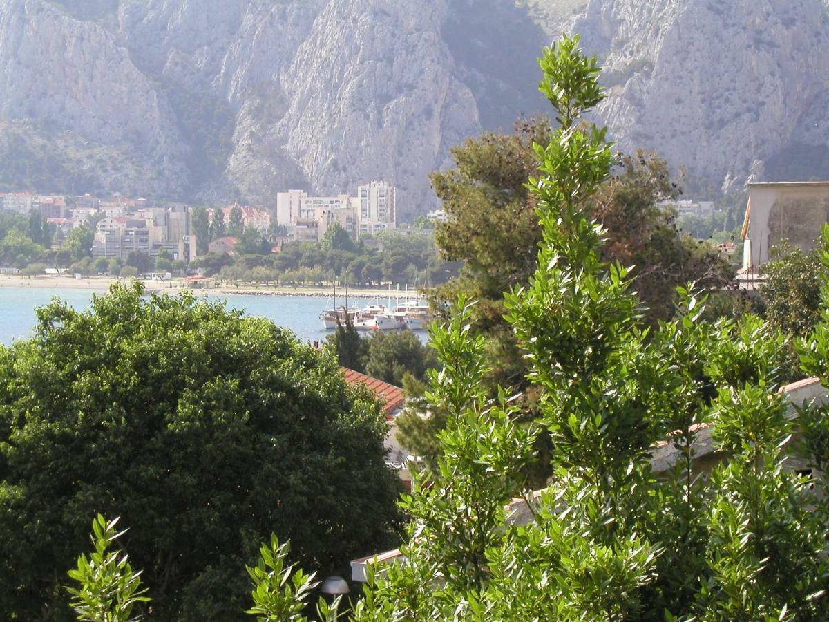 Apartmani Mirta Omiš Dış mekan fotoğraf