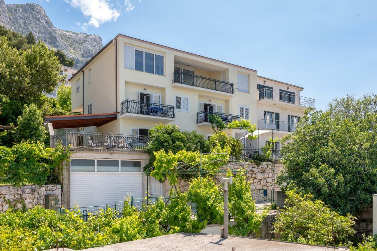 Apartmani Mirta Omiš Dış mekan fotoğraf