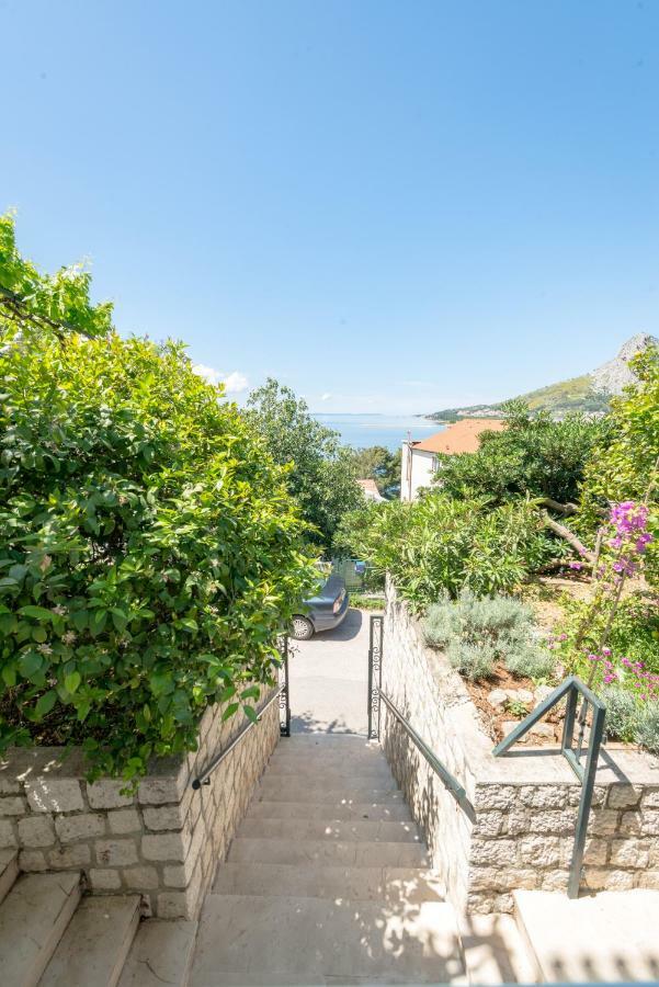 Apartmani Mirta Omiš Dış mekan fotoğraf