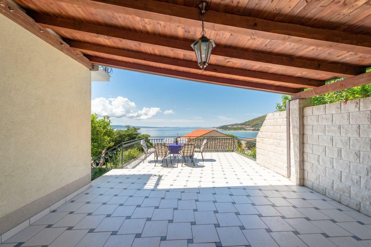 Apartmani Mirta Omiš Dış mekan fotoğraf